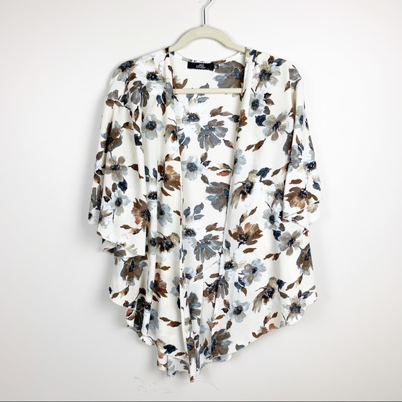 BKE Boutique Earth Tone Floral Kimono - Picture 1 of 10